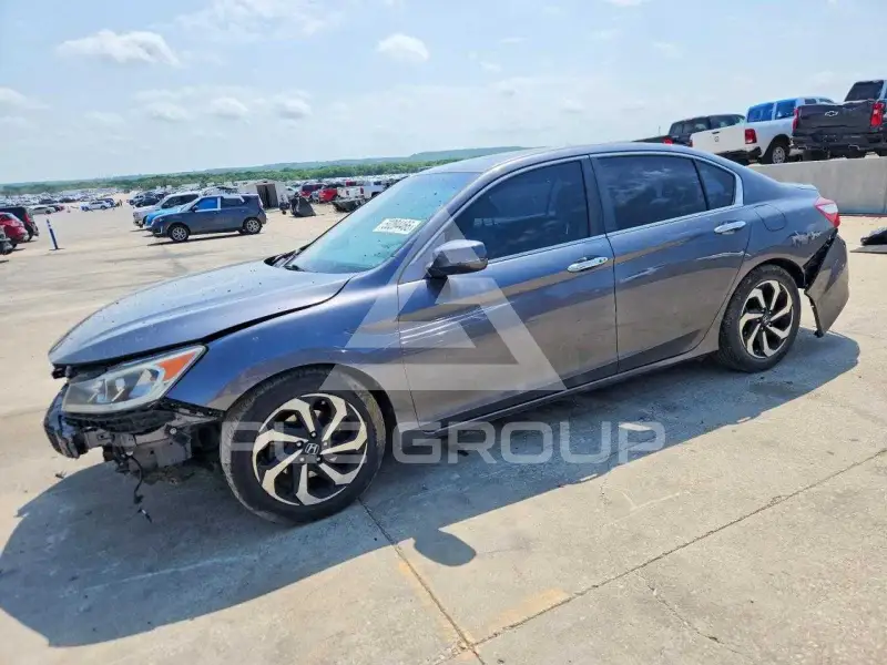 2017 Honda Accord photo