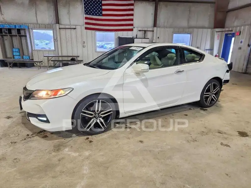 2017 Honda Accord фото