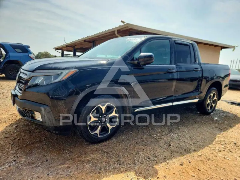 2017 Honda RIDGELINE фото