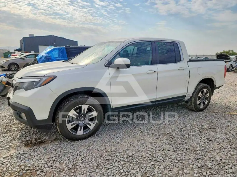 2017 Honda RIDGELINE фото