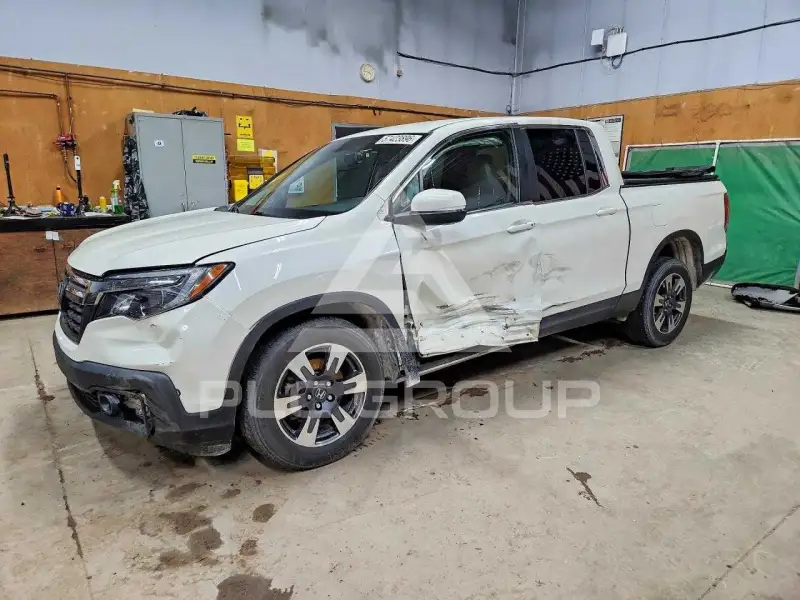 2017 Honda RIDGELINE фото