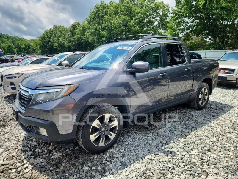 2017 Honda RIDGELINE photo
