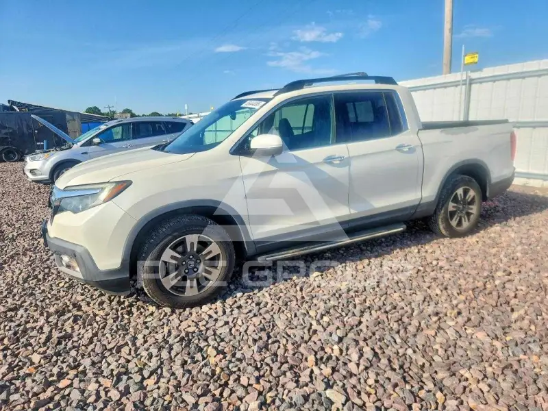 2017 Honda RIDGELINE фото