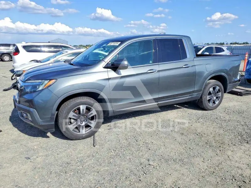 2017 Honda RIDGELINE фото