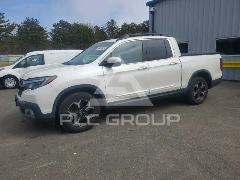 2017 Honda RIDGELINE фото