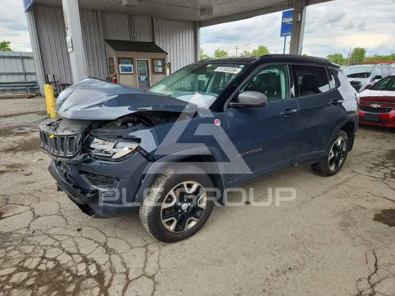 2017 Jeep COMPASS photo