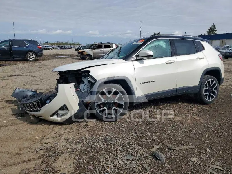 2017 Jeep COMPASS фото