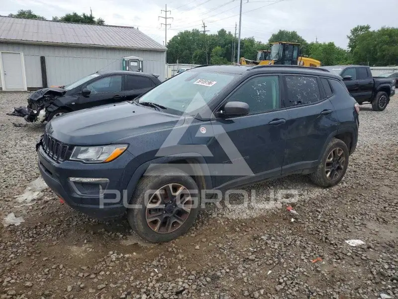 2017 Jeep COMPASS photo