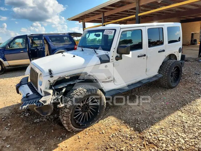 2017 Jeep WRANGLER фото