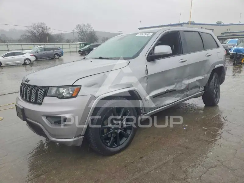2017 Jeep Grand Cherokee photo