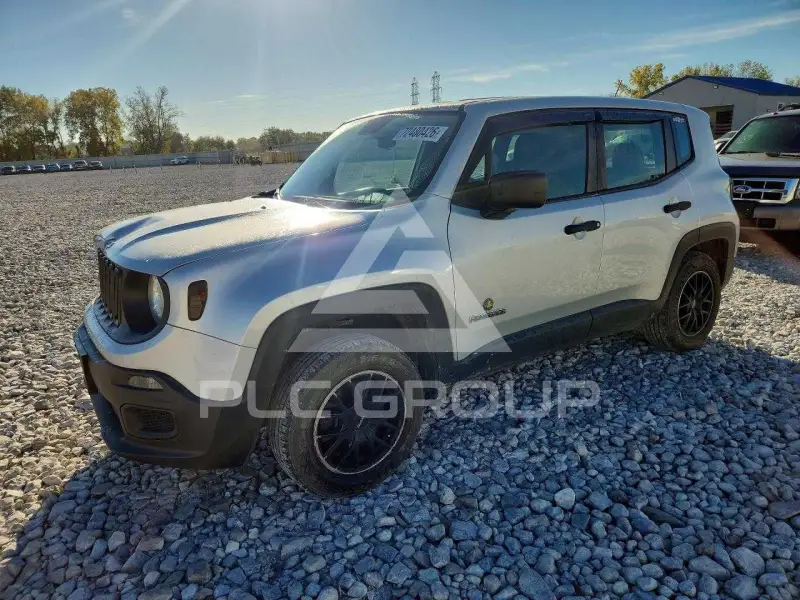 2017 Jeep Renegade photo