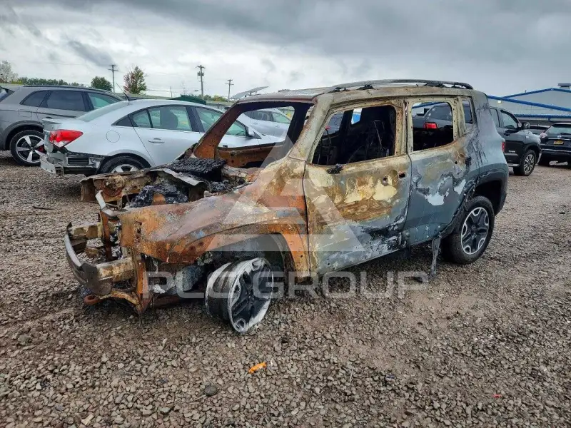 2017 Jeep Renegade фото