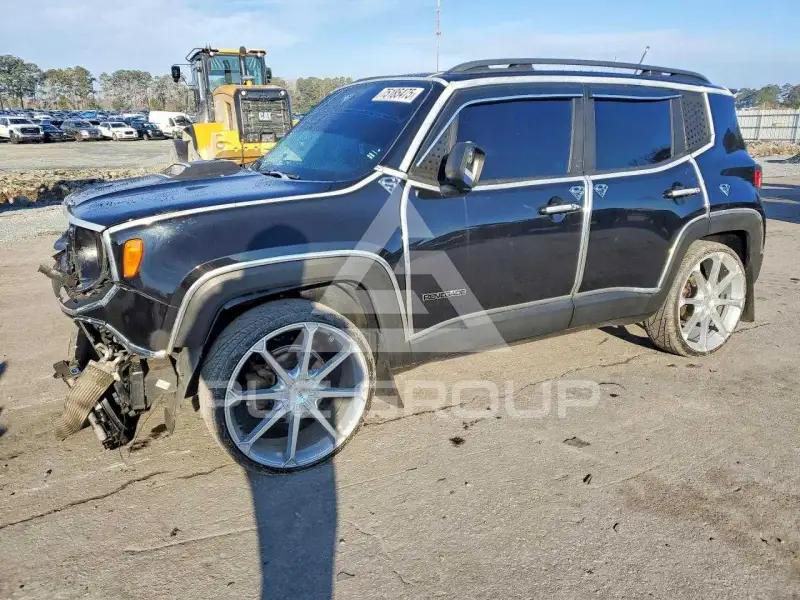 2017 Jeep Renegade photo