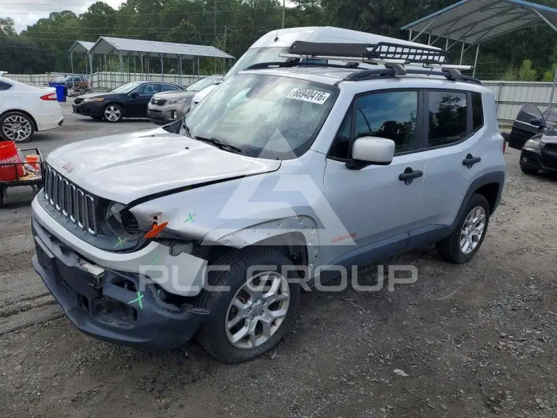 2017 Jeep Renegade photo