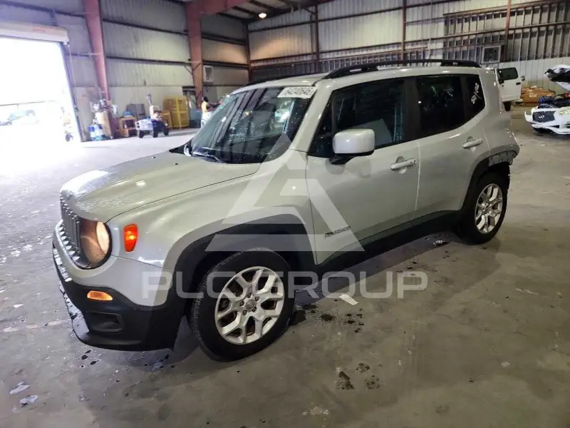 2017 Jeep Renegade photo