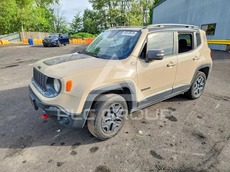 2017 Jeep Renegade photo