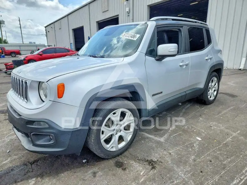 2017 Jeep Renegade photo