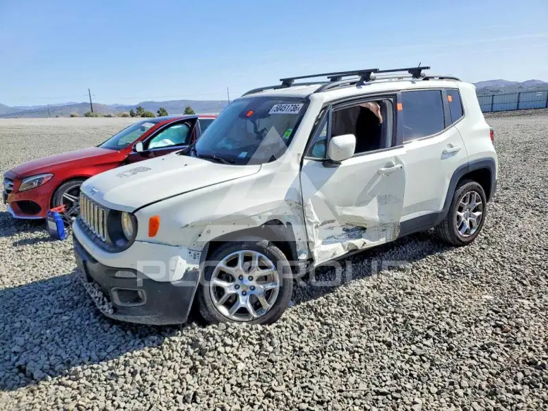 2017 Jeep Renegade photo