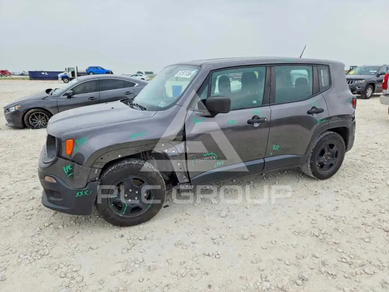2017 Jeep Renegade photo