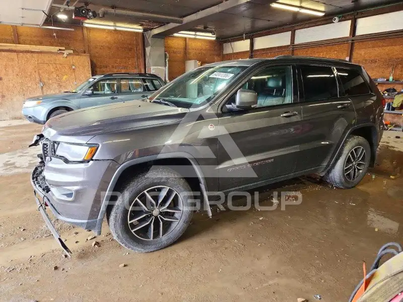 2017 Jeep CHEROKEE photo