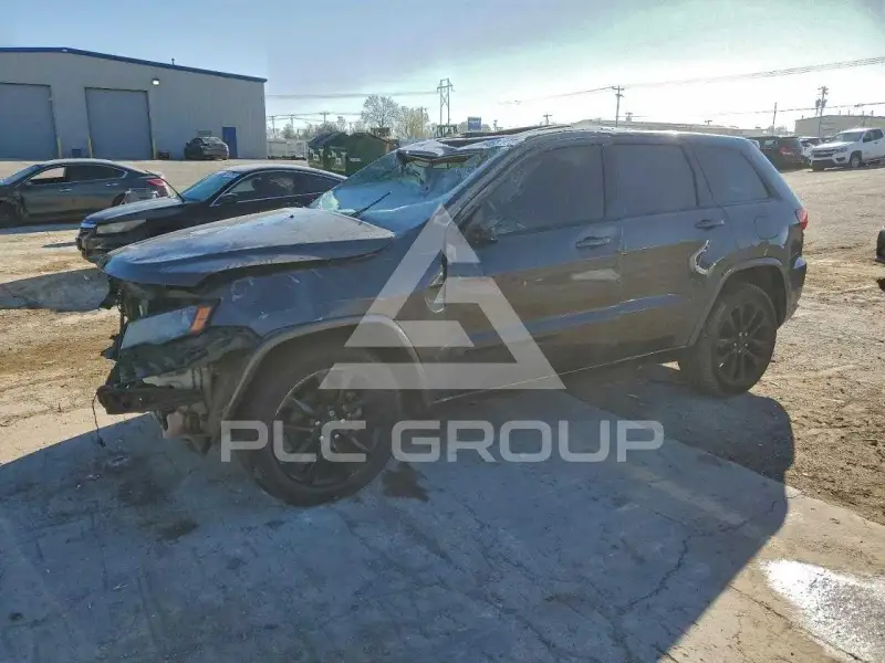 2017 Jeep Grand Cherokee фото