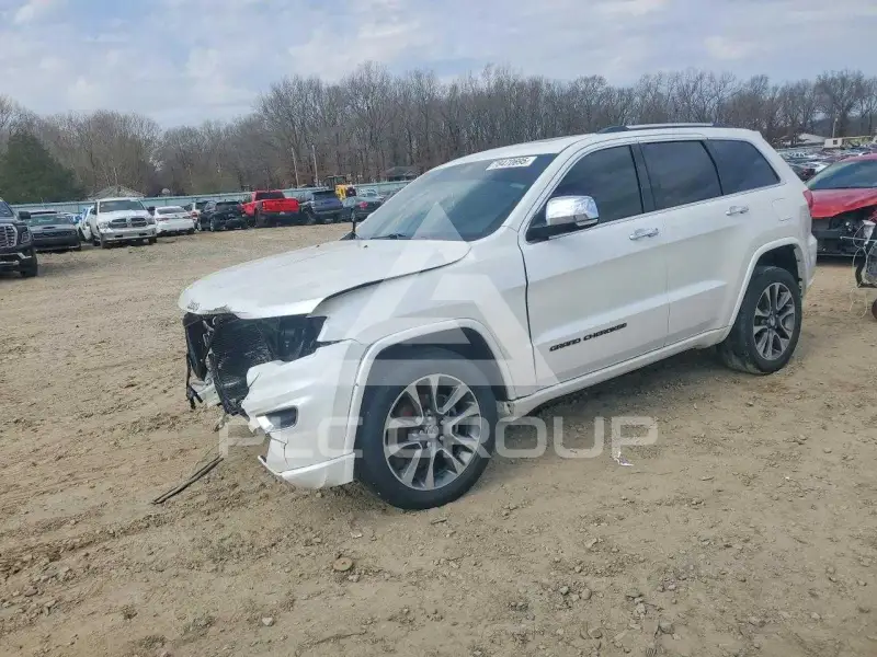 2017 Jeep Grand Cherokee фото