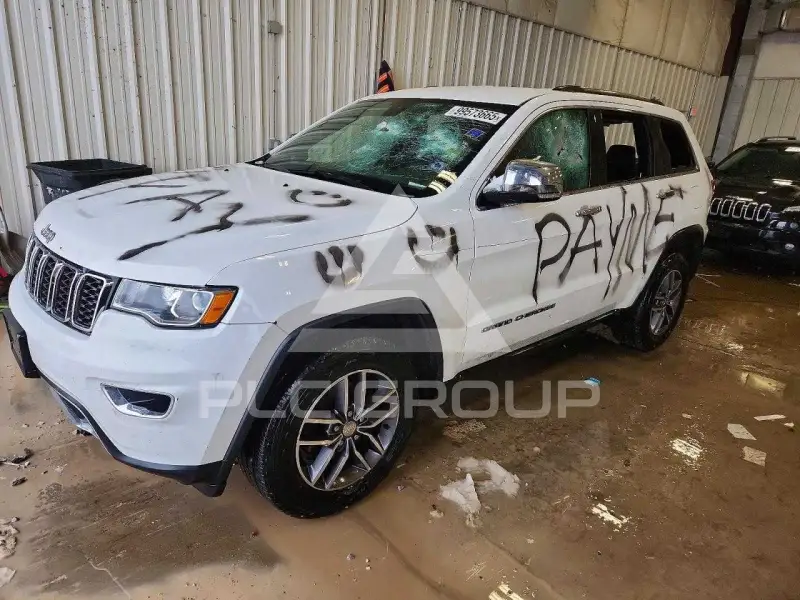 2017 Jeep CHEROKEE photo