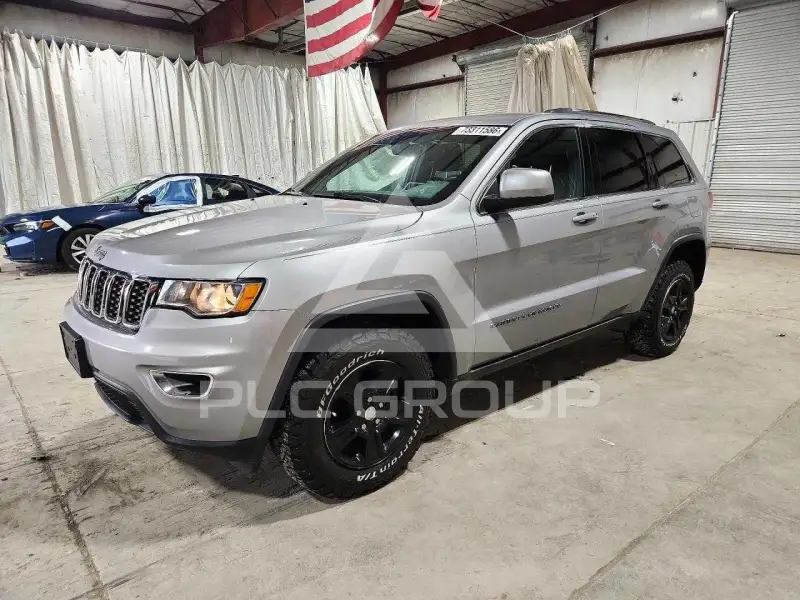 2017 Jeep CHEROKEE photo