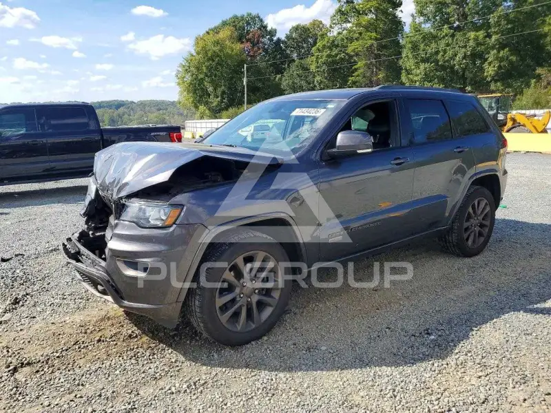 2017 Jeep CHEROKEE photo