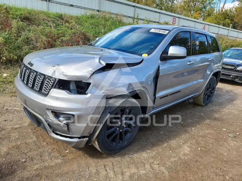 2017 Jeep CHEROKEE photo