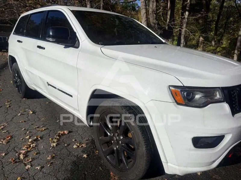 2017 Jeep CHEROKEE фото