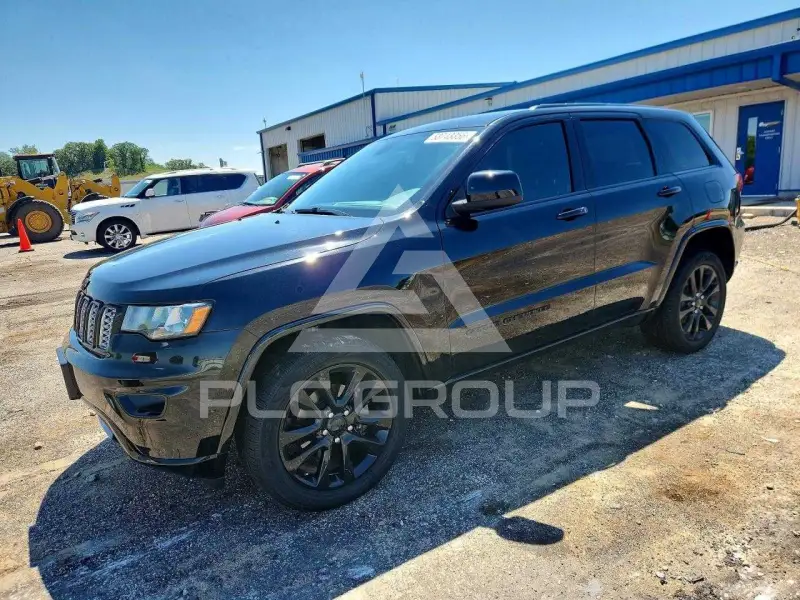 2017 Jeep CHEROKEE фото