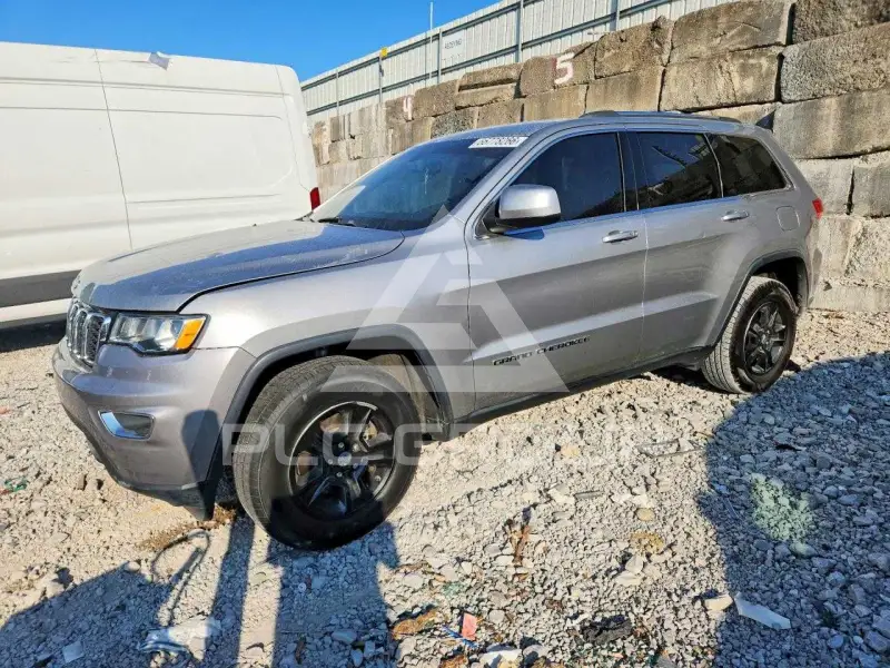 2017 Jeep CHEROKEE photo