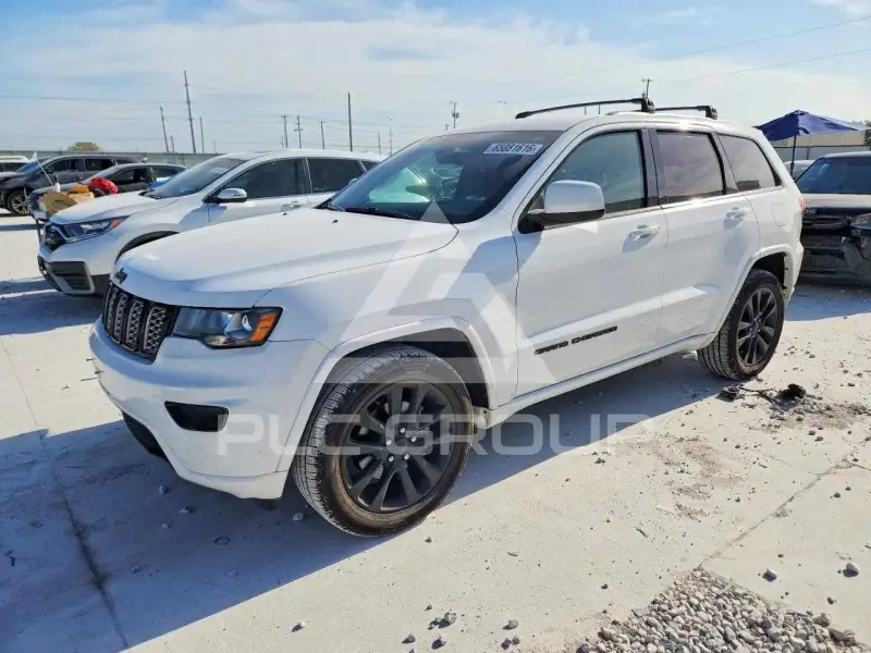 2017 Jeep CHEROKEE фото