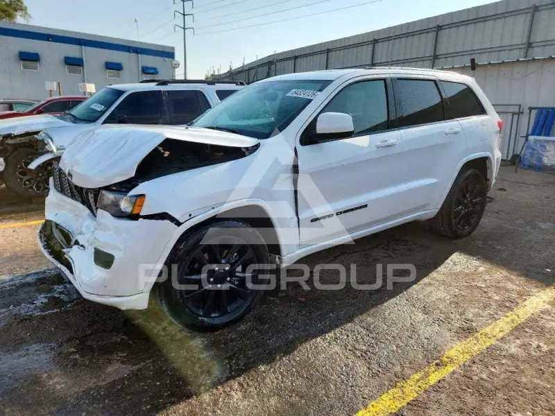2017 Jeep CHEROKEE photo
