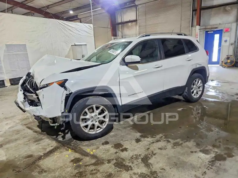 2017 Jeep CHEROKEE фото