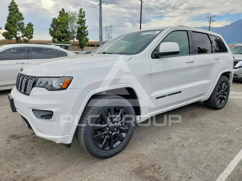 2017 Jeep CHEROKEE фото