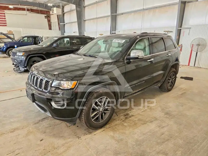 2017 Jeep CHEROKEE фото