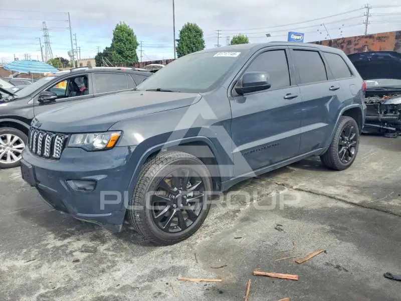 2017 Jeep CHEROKEE фото