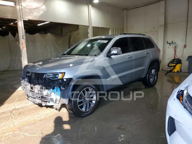 2017 Jeep CHEROKEE фото