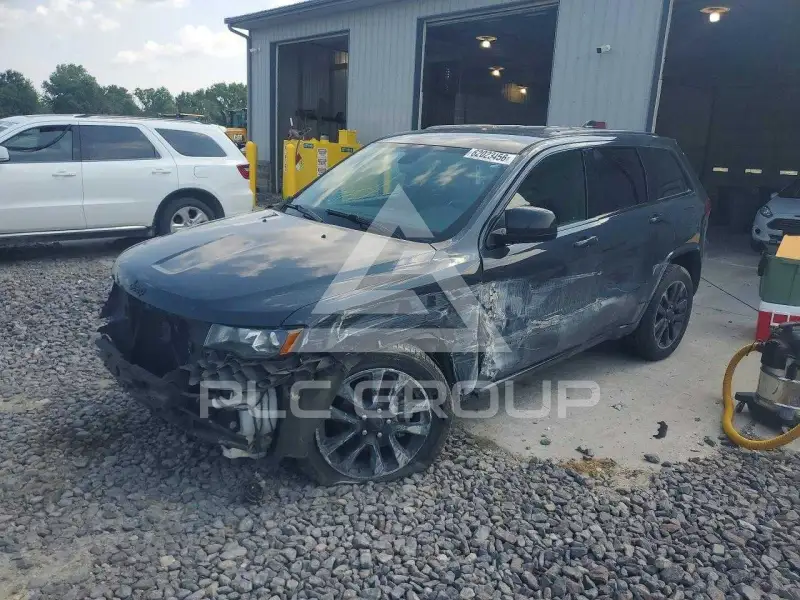 2017 Jeep CHEROKEE фото
