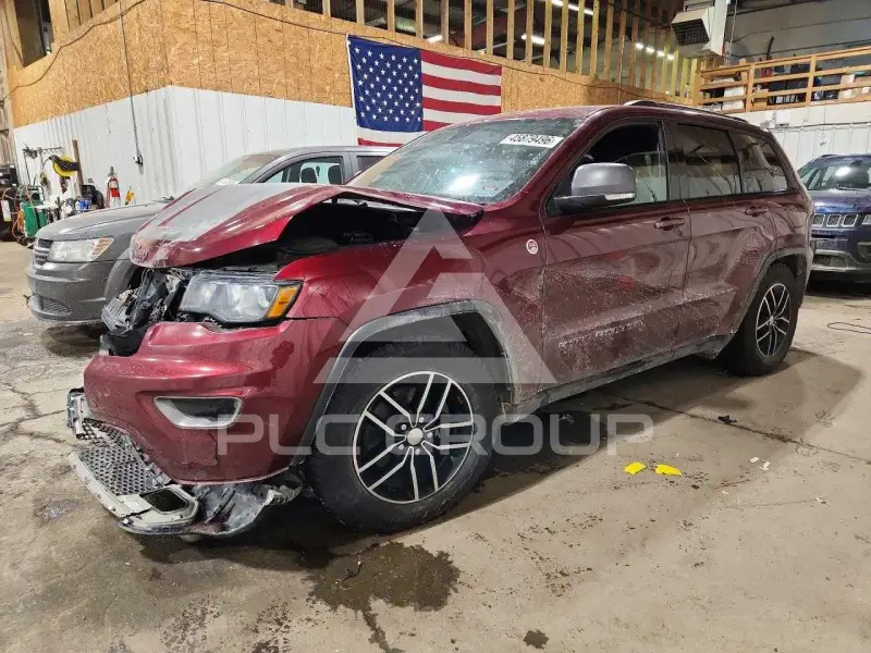 2017 Jeep CHEROKEE фото