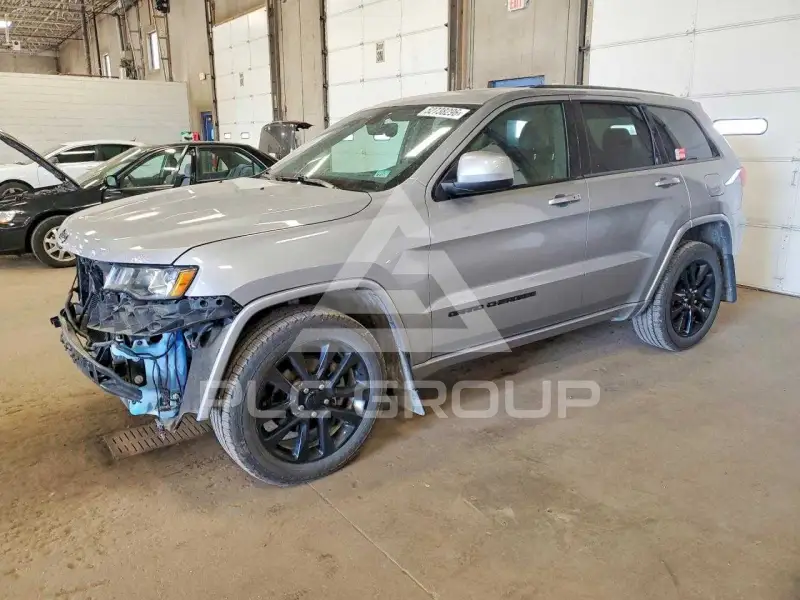 2017 Jeep CHEROKEE фото