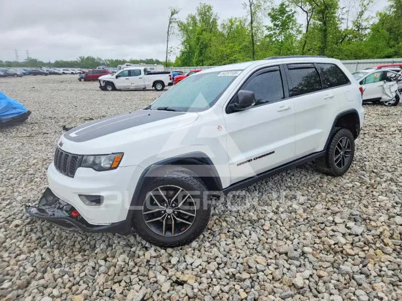 2017 Jeep CHEROKEE фото