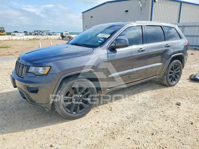 2017 Jeep CHEROKEE фото