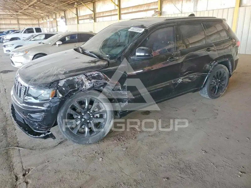 2017 Jeep CHEROKEE photo