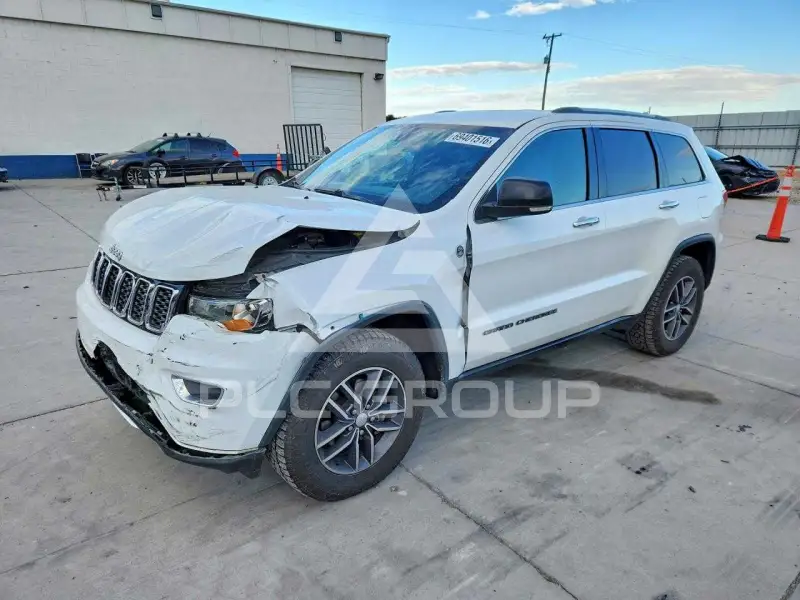 2017 Jeep CHEROKEE фото