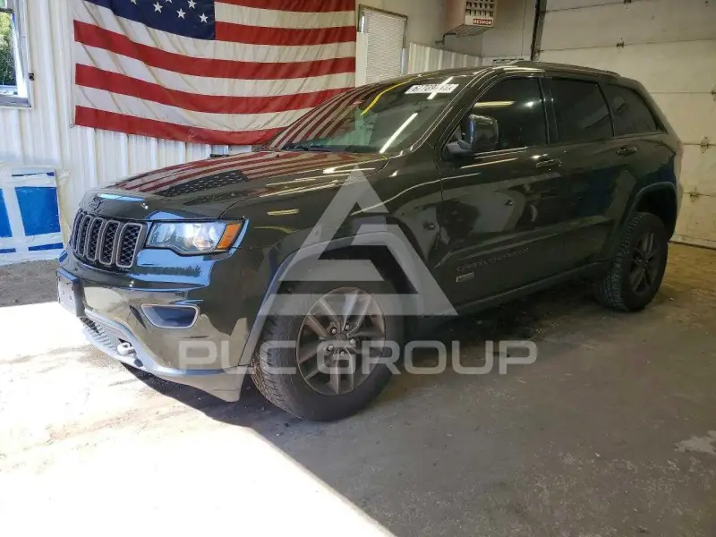 2017 Jeep CHEROKEE фото
