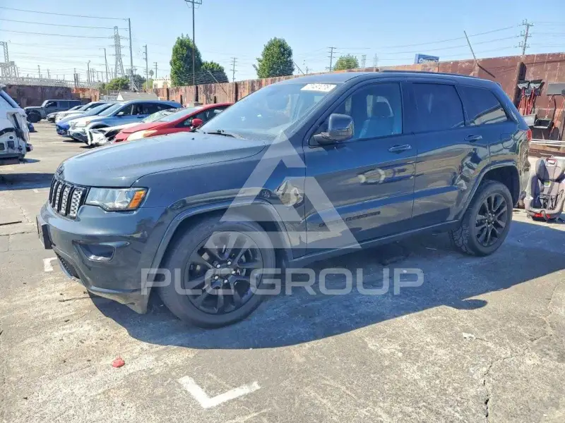 2017 Jeep CHEROKEE photo