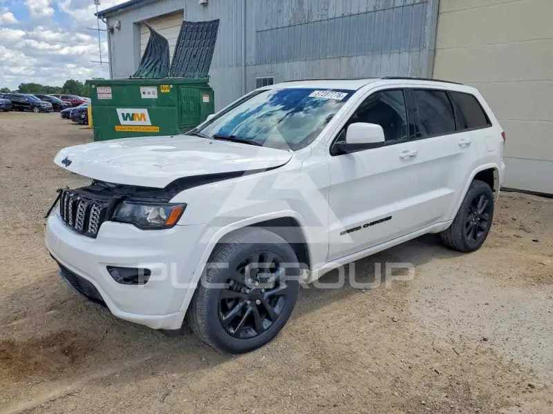 2017 Jeep CHEROKEE photo